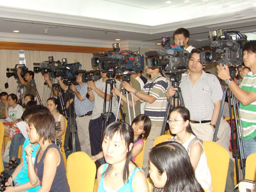 中国记协新闻道德委员会对中央主要新闻单位2024年度媒体社会责任报告开展评议